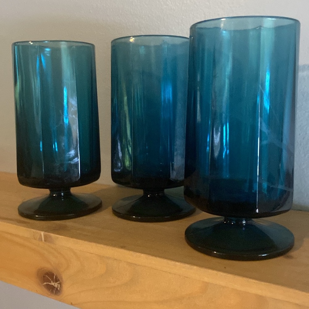 Vintage Blue Colony Nouveau Riviera Pedestal Goblets Set of 3 - Picture 3 of 3